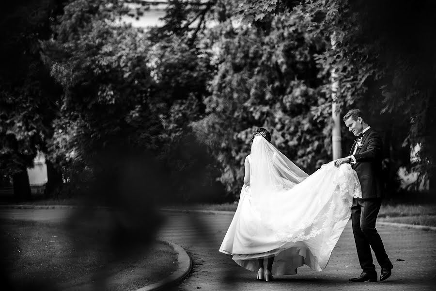 Wedding photographer Dmitriy Chulyaev (dvch). Photo of 19 October 2017