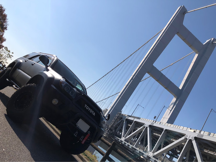 ハイラックスサーフの地べた撮り・逆光🌤・瀬戸大橋に関するカスタム事例の投稿画像2枚目