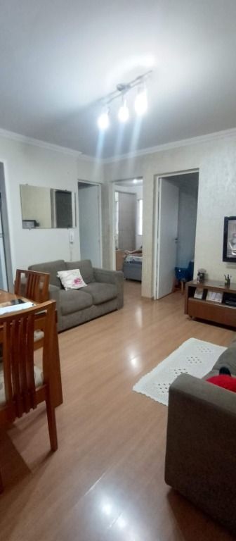 Apartamentos à venda Vila Rosália