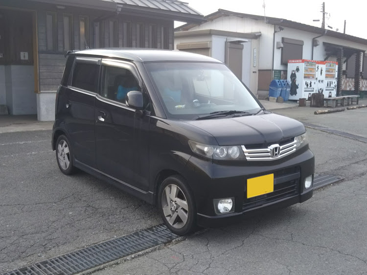フーガのゼストスパークに関するカスタム事例の投稿画像1枚目