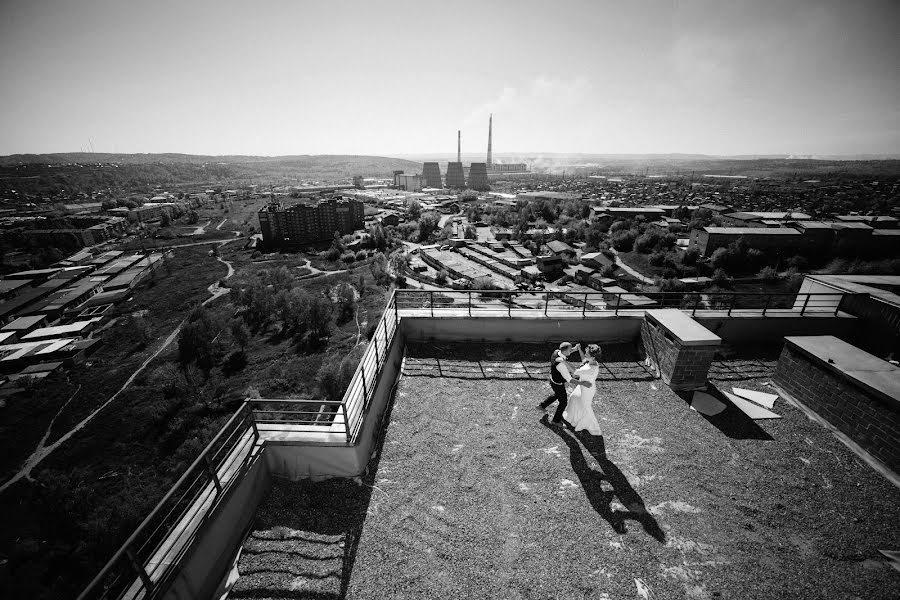 Svatební fotograf Denis Omulevskiy (anyday). Fotografie z 11.července 2015