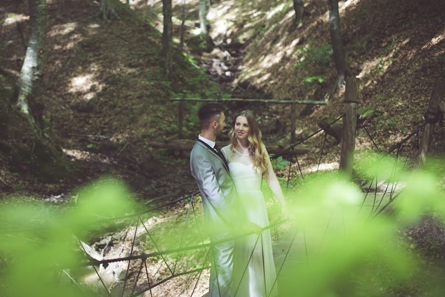 Fotografo di matrimoni Marina Kosina (kosina). Foto del 8 maggio 2015