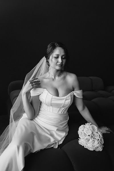 Fotografo di matrimoni Yuliya Dzhu (jooskrim). Foto del 23 maggio 2023