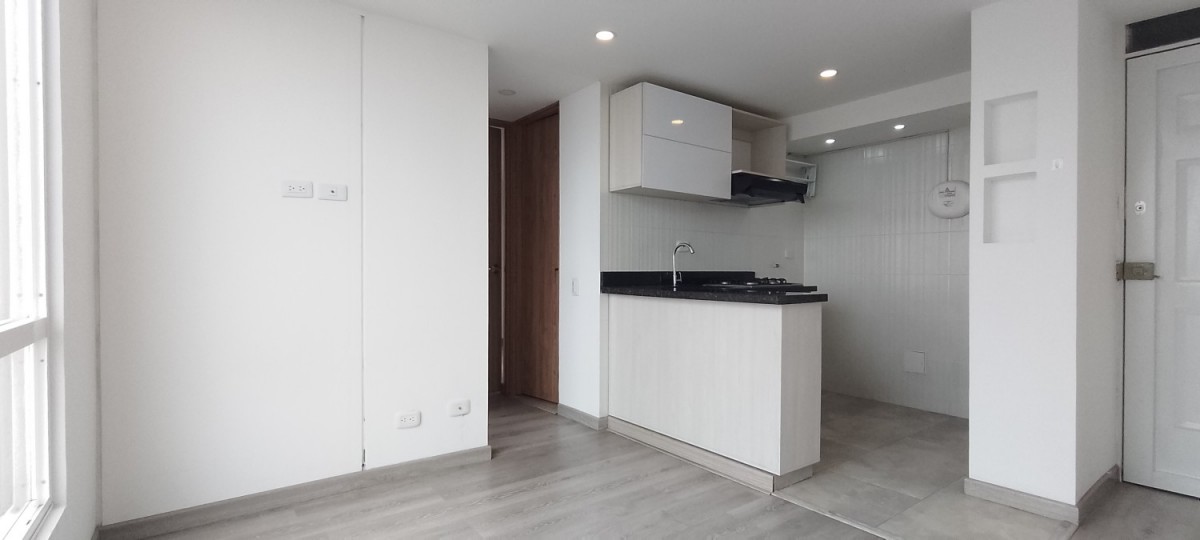 Apartamento En Arriendo - Las Brisas, Bogota