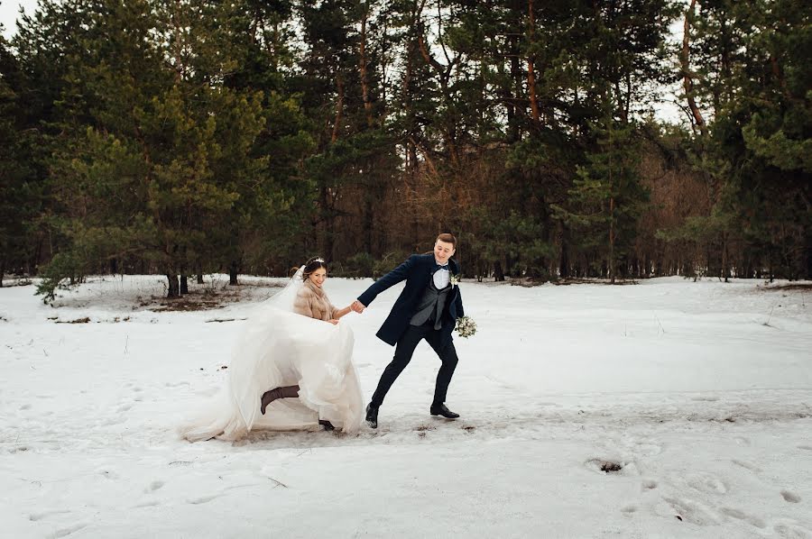 Fotógrafo de casamento Darya Shramko (dashashramko). Foto de 11 de fevereiro 2019