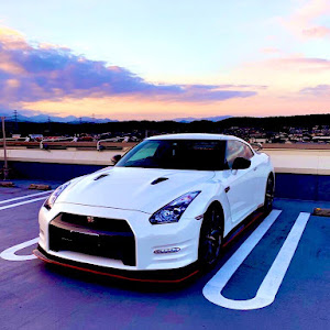 NISSAN GT-R R35