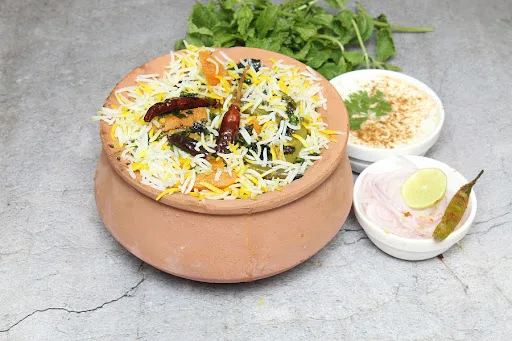 Andhra Veg Dum Biryani