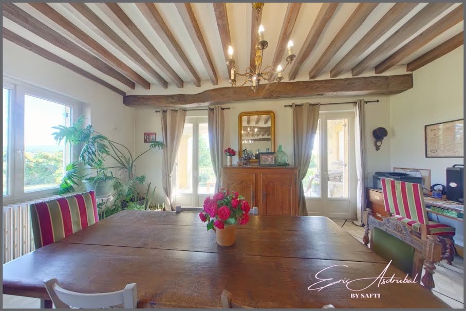 Vente maison 6 pièces 180 m² à Castels (24220), 449 000 €