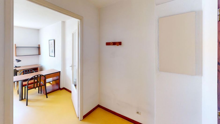 Location meublée appartement 1 pièce 18.87 m² à Saint-Etienne (42000), 310 €