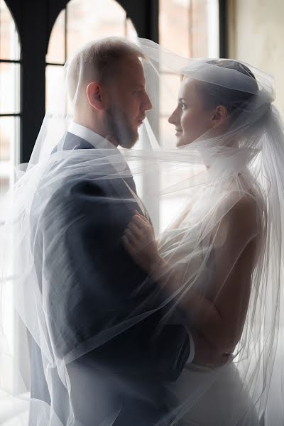 結婚式の写真家Sergey Smirnov (smirnovphoto)。5月13日の写真