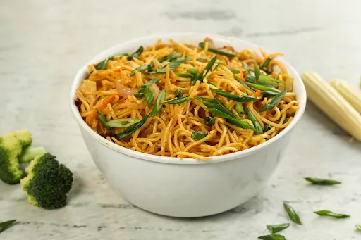 Veg Chilli Garlic Noodles