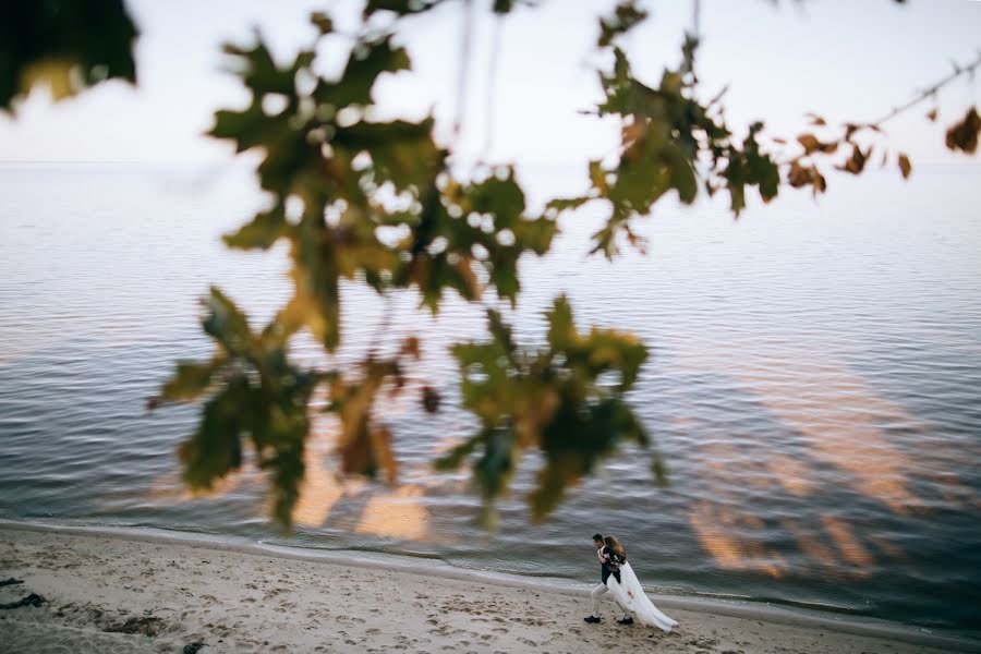 Fotógrafo de casamento Evgeniy Kukulka (beorn). Foto de 14 de fevereiro 2019