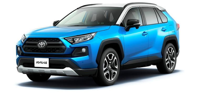 RAV4の一部改良に関するカスタム事例の投稿画像1枚目