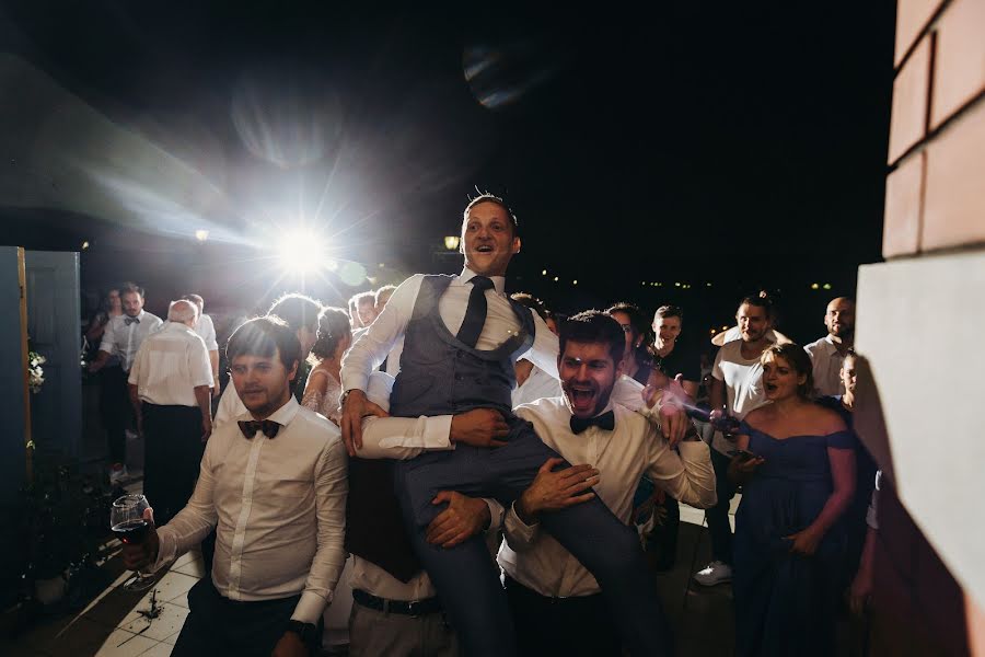 Fotografo di matrimoni Anton Metelcev (meteltsev). Foto del 15 agosto 2018