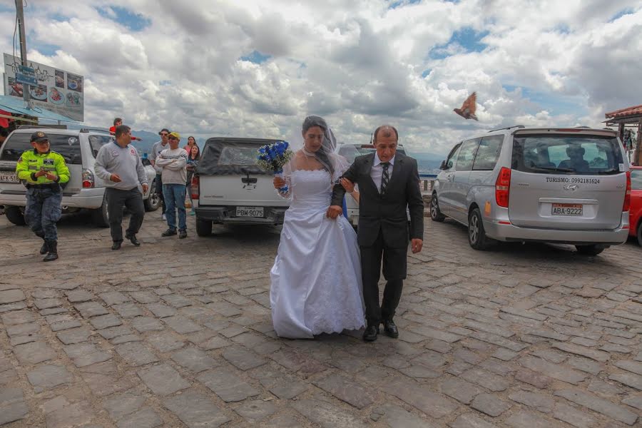 Fotógrafo de bodas Xavier Caivinagua (caivinagua). Foto del 10 de junio 2020