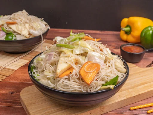 Hakka Noodles