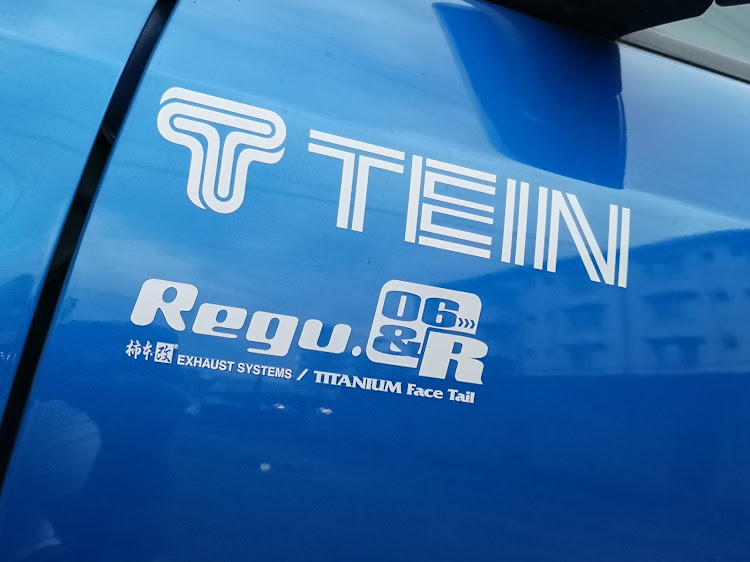 インプレッサ WRXのマフラー交換・柿本改・Regu.06＆R・さよなら純正に関するカスタム事例の投稿画像7枚目