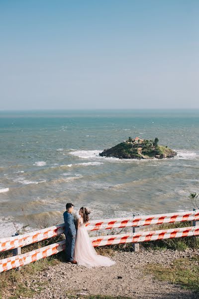 Fotógrafo de casamento Long Le Canh (canhlong7). Foto de 21 de novembro 2019