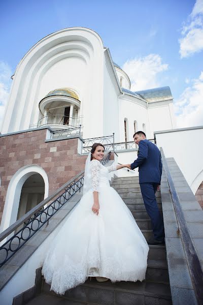 Fotógrafo de bodas Olesya Karakulova (fishka). Foto del 27 de septiembre 2016