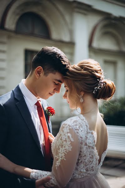 Fotógrafo de casamento Kseniya Eremenko (ksueo). Foto de 6 de fevereiro 2021