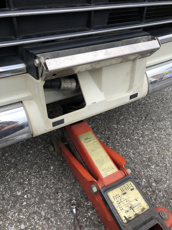ミラジーノのDIY・ナンバーステー・タイロッド エンド・足回り交換・トー角に関するカスタム事例の投稿画像3枚目