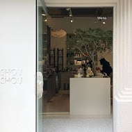 Mona's Cafe 寵物咖啡