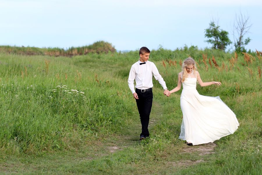 Fotografo di matrimoni Anzhelika Shmidt (angelshmidt). Foto del 11 giugno 2016