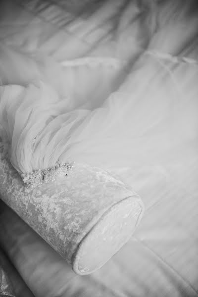 Fotografo di matrimoni Vanessa Tivadar (vanessativadar). Foto del 7 aprile 2016