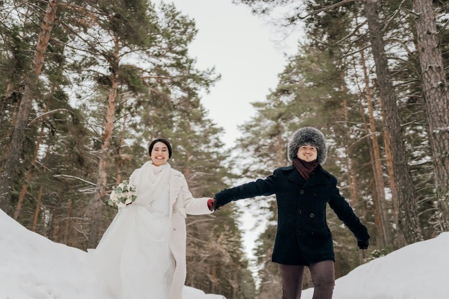 Fotografo di matrimoni Irina Spirina (spirinairina). Foto del 16 marzo 2021