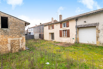 maison à Saint-Germain-du-Seudre (17)