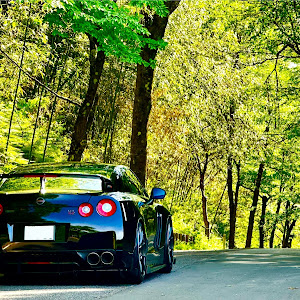 NISSAN GT-R R35