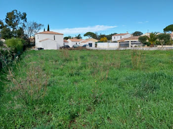 maison neuve à Roquebrune-sur-Argens (83)