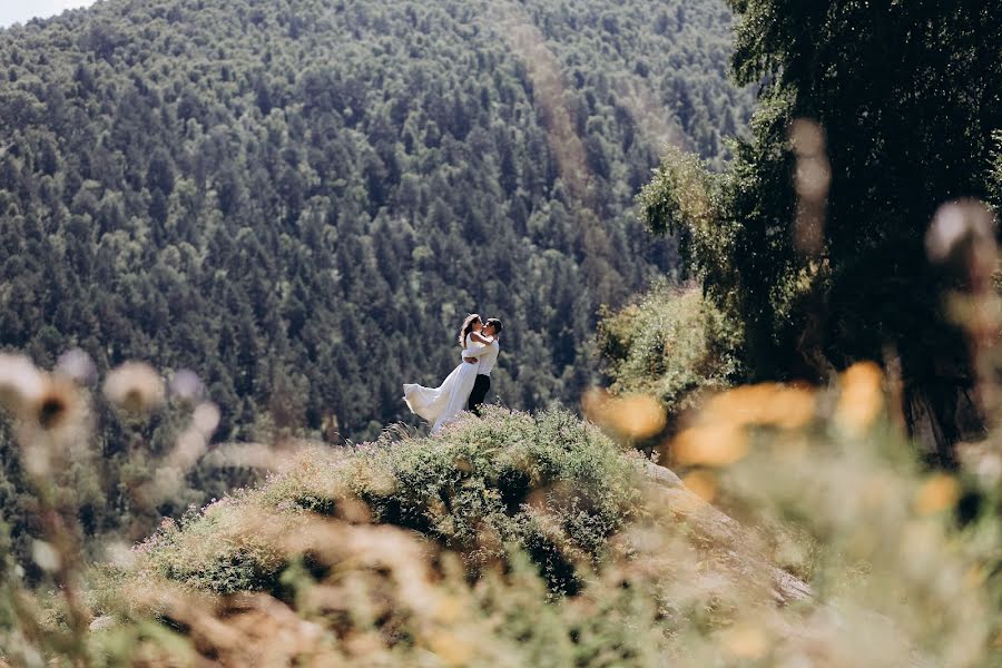 Fotografo di matrimoni Yulya Vlasova (vlasovaulia). Foto del 21 agosto 2020