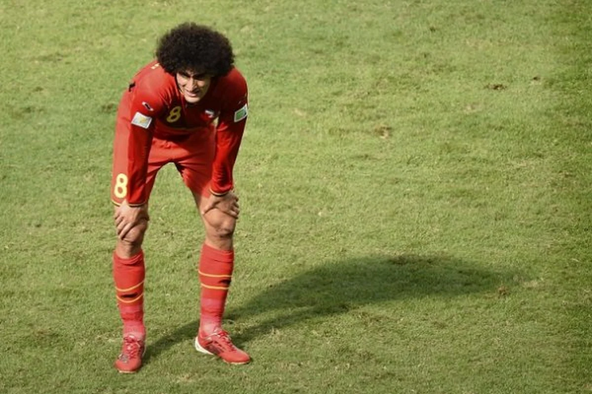 "Fellaini krijgt eerstdaags te horen dat hij mag opkrassen bij Manchester United"