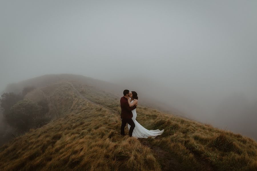 Wedding photographer Olga Franco (wildandgracenz). Photo of 27 March 2021