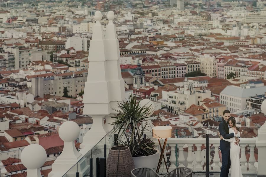 Wedding photographer Víctor Martí (victormarti). Photo of 22 October 2019