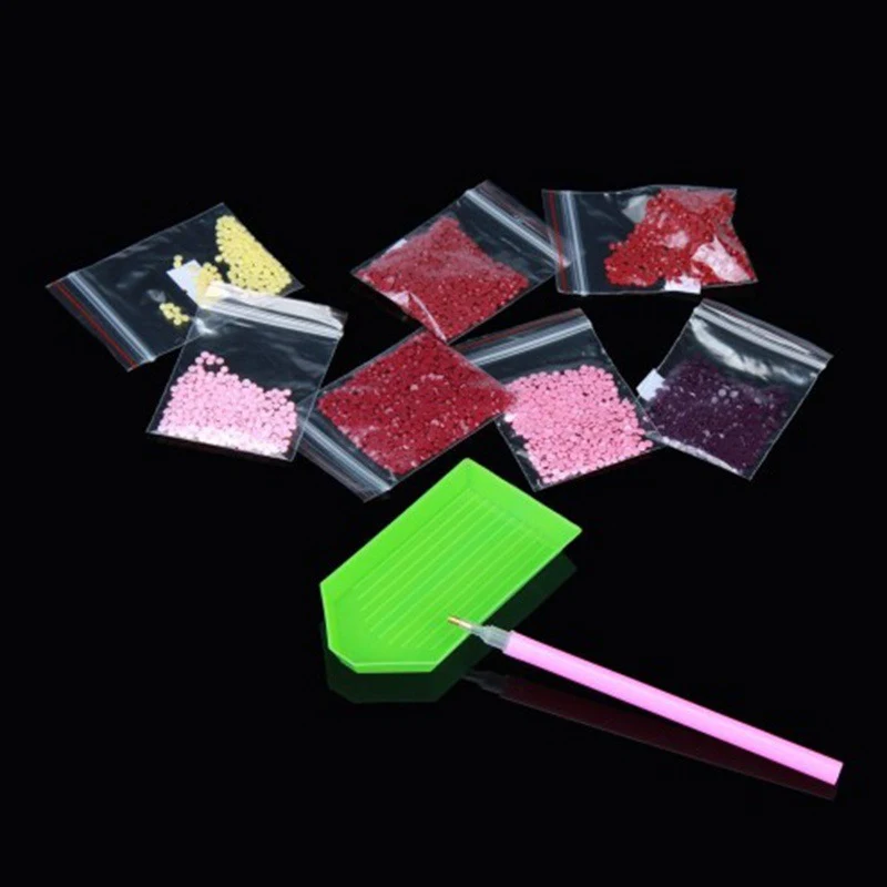 Puppy Playing Poker Diamond Painting Kit Complet - Créez une œuvre d'art étincelante, activité relaxante et idéale pour les amateurs de peinture.