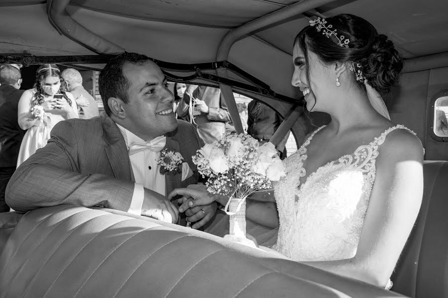 Fotógrafo de casamento Leonardo Rojas (leonardorojas). Foto de 19 de junho 2022