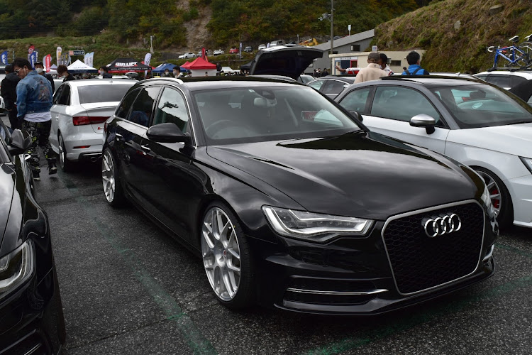 むっちさんが投稿したaudifullife・奥伊吹モーターパーク・オフ会・678に関するカスタム事例の投稿画像23枚目