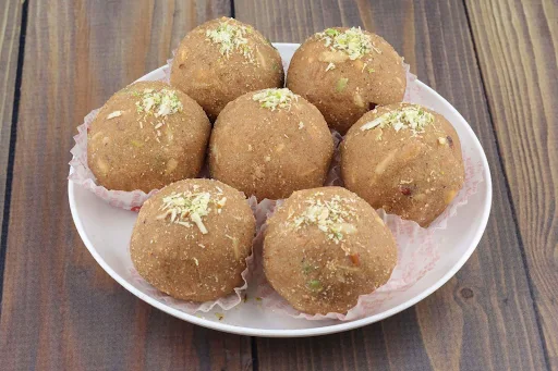 Dry Fruit Laddu