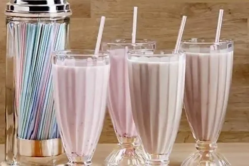 Sitafal Milkshake