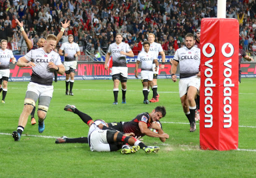 Try scorer Lionel Cronje (c) of the Southern Kings during the 2017 Super Rugby game between the Kings and the Sharks at Nelson Mandela Bay Stadium, Port Elizabeth on 13 May 2017. Richard Huggard/BackpagePix