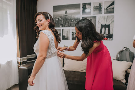 Fotógrafo de casamento Szabolcs Onodi (onodiszabolcs). Foto de 28 de janeiro 2023