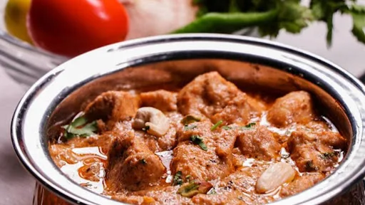 Nawabi Chicken Curry