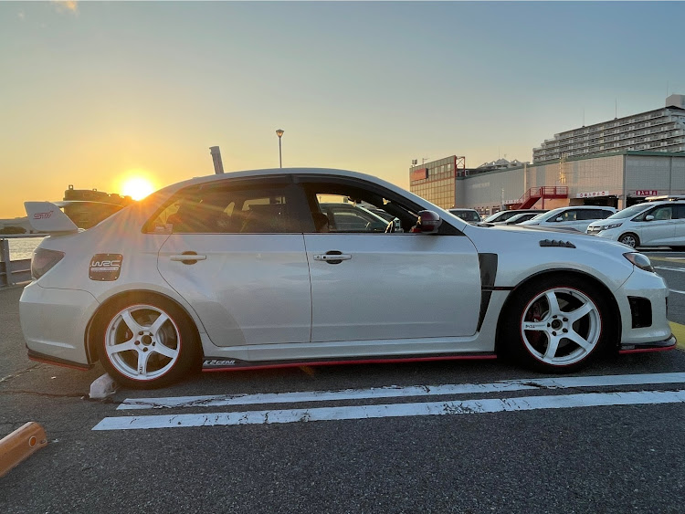 インプレッサ WRX STIのイチローさんが投稿したカスタム事例の投稿画像4枚目