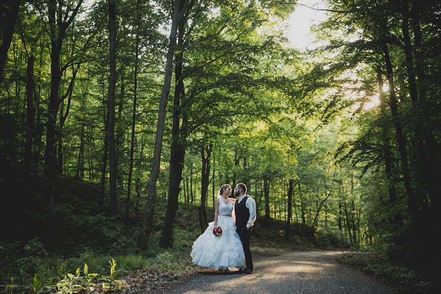 Wedding photographer Dávid Moór (moordavid). Photo of 2 October 2019