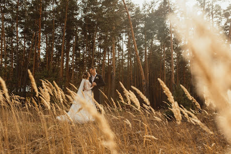 Wedding photographer Oleg Butenko (olegbutenko). Photo of 17 December 2019