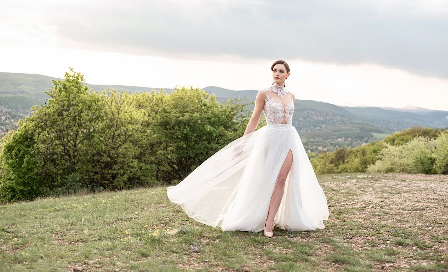 Wedding photographer Adrienn Nagy-Horváth (demoiselle). Photo of 16 May 2022