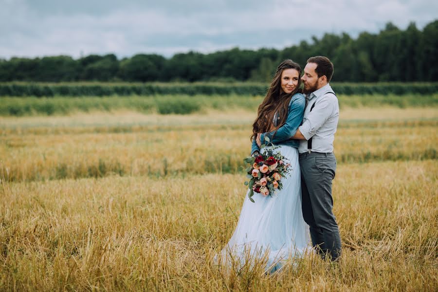 Fotografo di matrimoni Marina Titova (marinat). Foto del 11 febbraio 2019