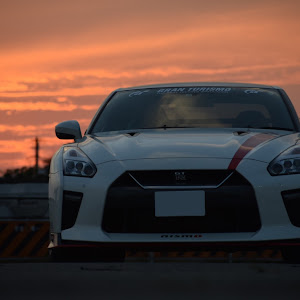 NISSAN GT-R R35